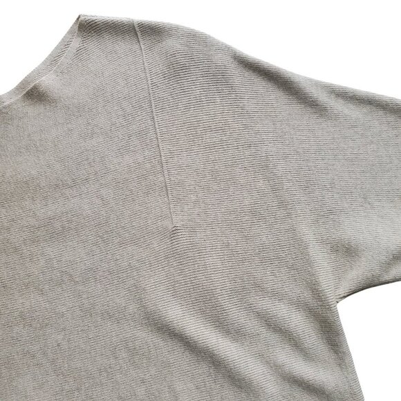 J. Jill Oatmeal Color Flat Knit Oversized Sweater with Back Detail Size XS - Picture 9 of 16